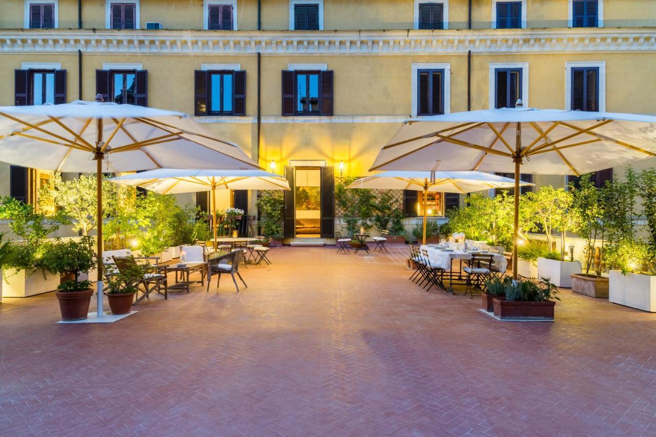Palazzo Berardi: Renaissance Downtown Luxury Villa, Rome